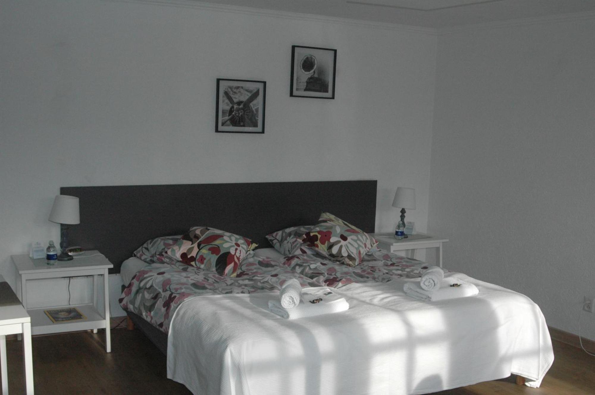 Bed & Breakfast De Vrijheid Ede Luaran gambar